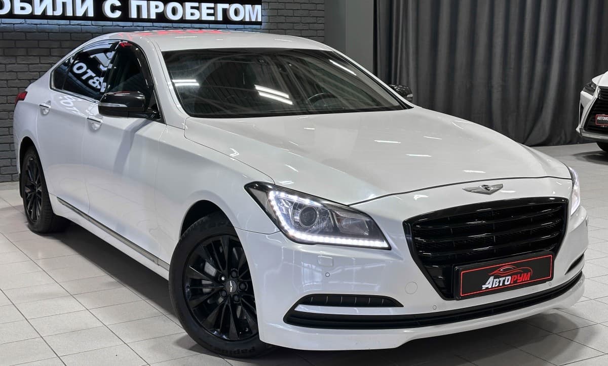 Hyundai Genesis - 5